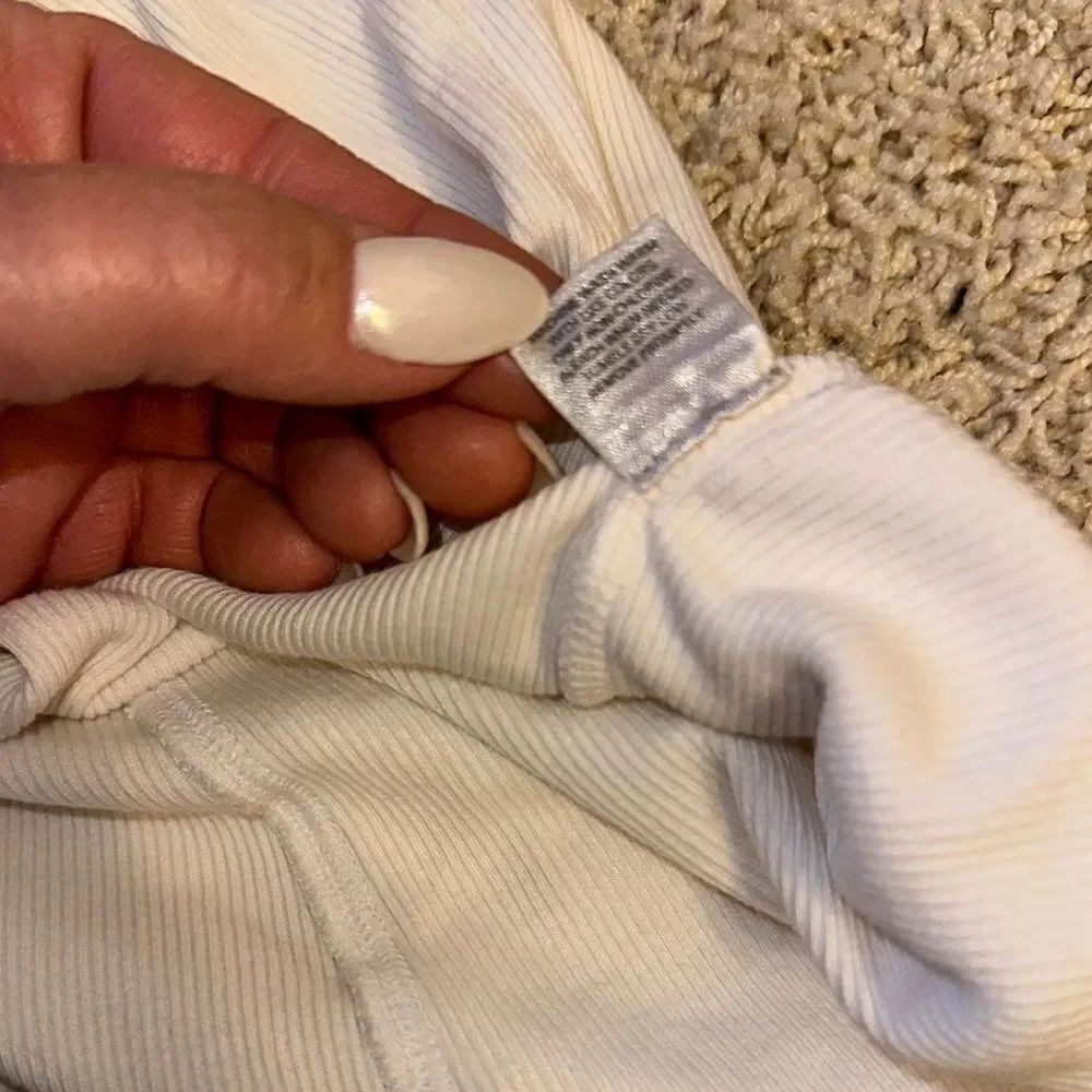 Victoria's Secret Cream Fitted Camisole Top - Picture 6 of 6